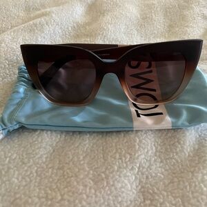 TOMS women’s Sydney Cat-Eye Sunglasses